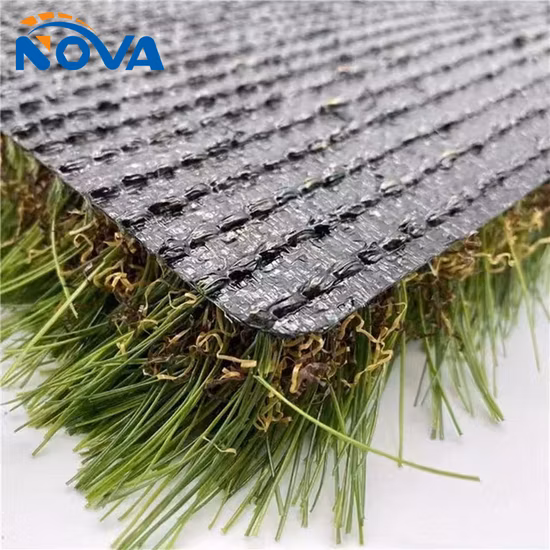 Gazon artificiel pour terrain de football Piste de course synthétique Herbe de confiance Gazon artificiel de haute qualité pour terrain de football Futsal Pédale de tennis