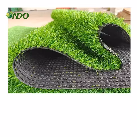 Tapis de porte en gazon artificiel Faux tapis d'herbe Tapis d'entrée Paillasson pour intérieur extérieur Réaliste Paysage vert Tapis de pelouse Gazon synthétique Gazon